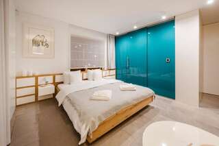 Отели типа «постель и завтрак» Zimowy Domek Boutique Rooms - Adults Only Vege Сверадув-Здруй Двухместный номер Делюкс с 1 кроватью и балконом-7